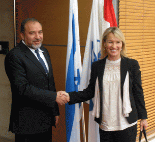 avigdor-lene-espersen
